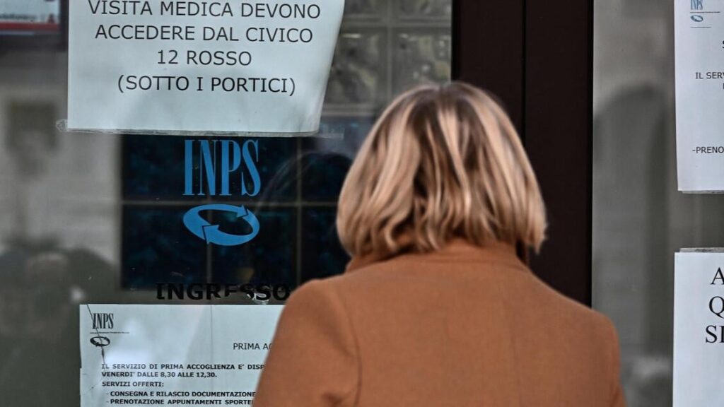 Maneuver: stop the accumulation of funds and pensions, discount on contracts from 2024