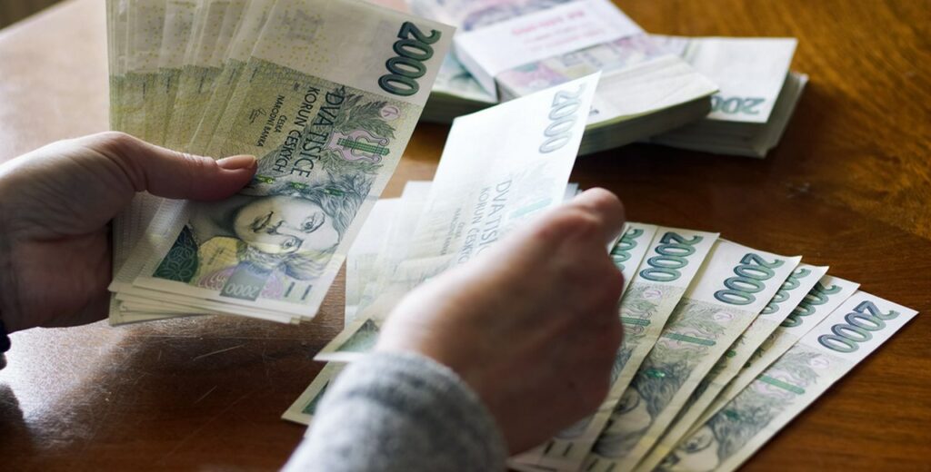 Real wages in Czechia to rise almost the fastest in all EU next year