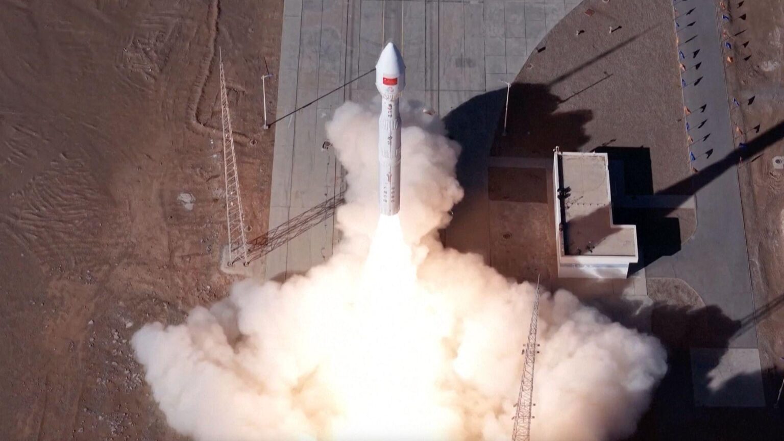 Spacecraft from Chinese launch nearly slammed into Starlink satellite, SpaceX says