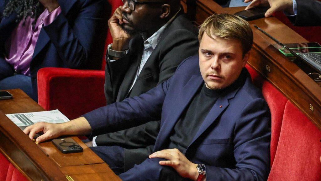 Surreal scene in the middle of the municipal council: elected official Mamadou Traoré tries to hit Louis Boyard after a “provocation”
