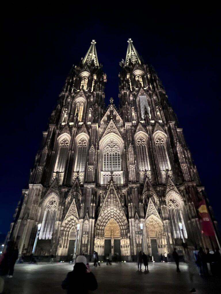 Cologne is magnificent 😍