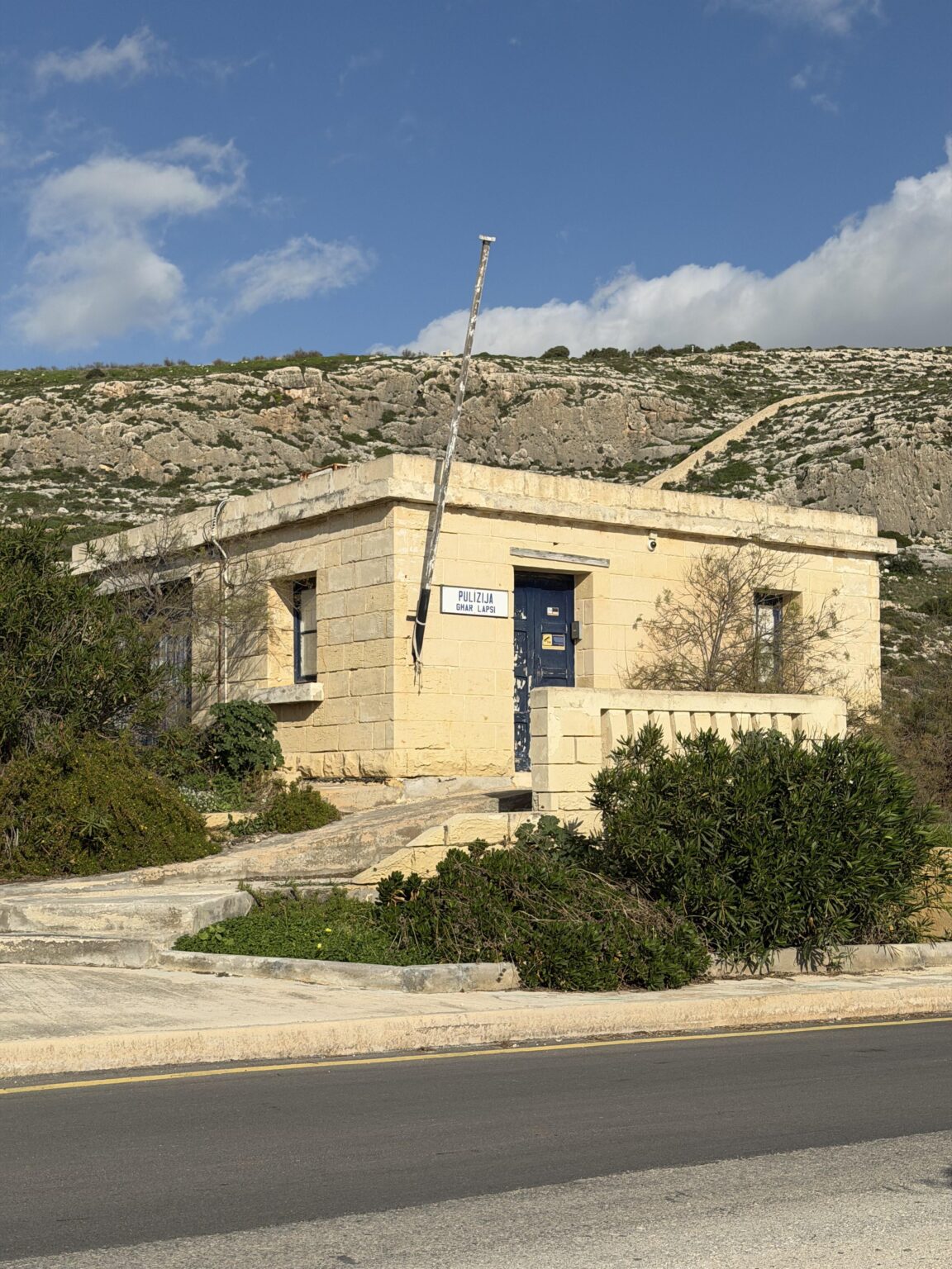 Former Ghar Lapsi Police Office