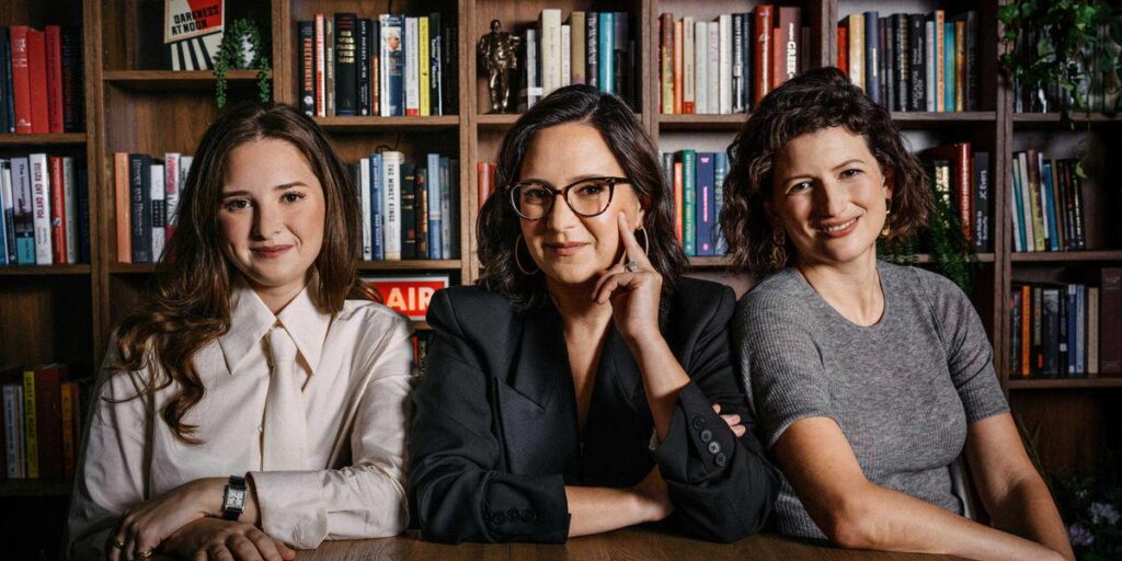 CBS head Weiss lashes out at '60 Minutes' reporter who busted her on Trump story