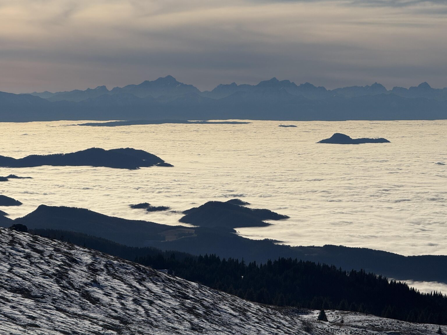 My condolences to all the people from Klagenfurt.