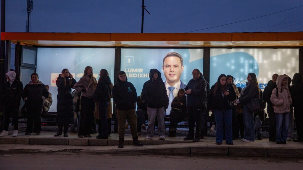 Kosovo snap vote aims to end a political deadlock