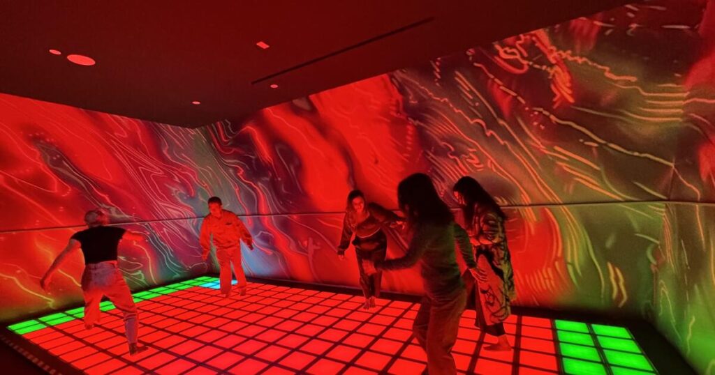 Holey Moley and Hijinx Hotel entertainment center open at Irvine Spectrum