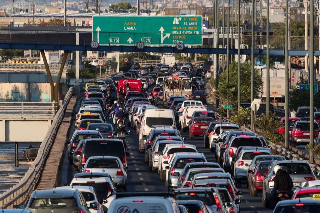 Kifissos: How to stop the traffic jam - On the table curfew 7:00-10:00