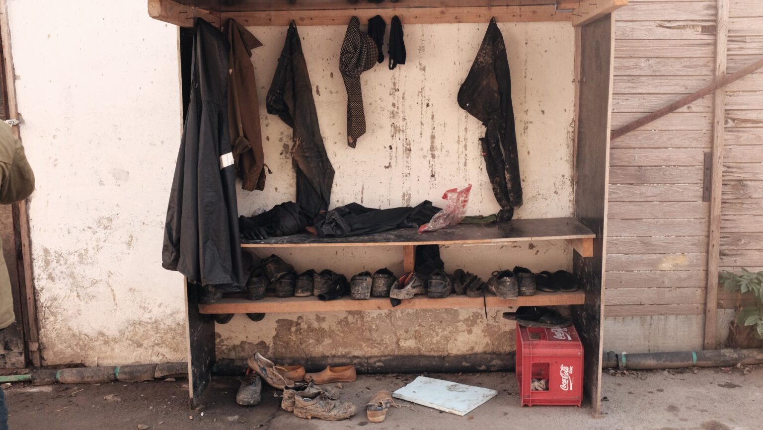 US Bans Chinese Tyres from Company in Serbia Over Forced Labour Claims US Bans Chinese Tyres from Company in Serbia Over Forced Labour Claims