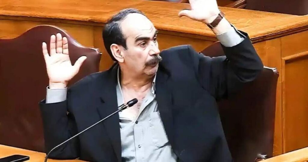 Unbelievable: The "Frapes" they shouted in the Parliament seems not to be the "Frapes" of OPEKEPE!