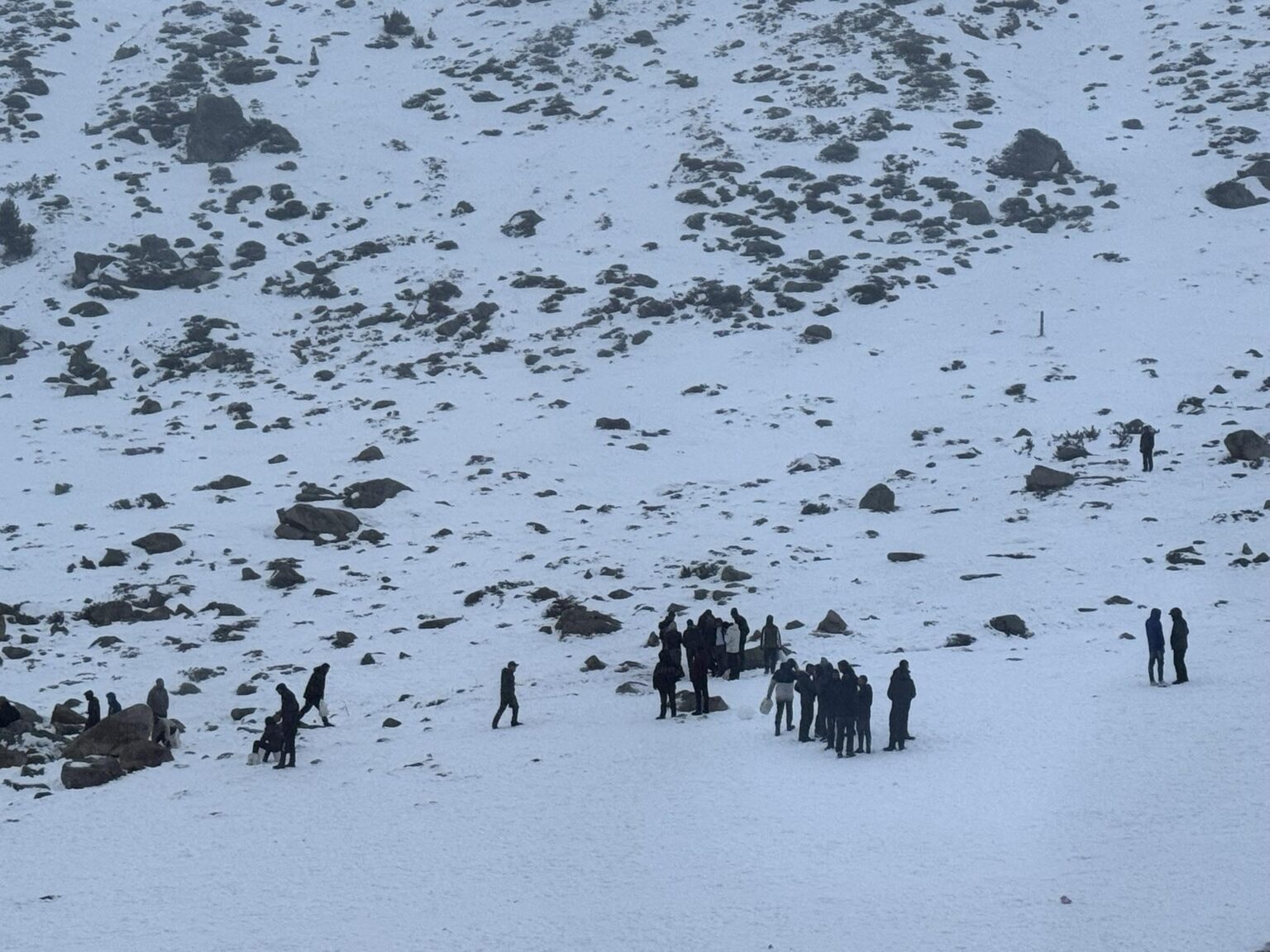 Clam al Pas: 'there are more traffickers than tourists, more fear than leisure, more impunity than control'