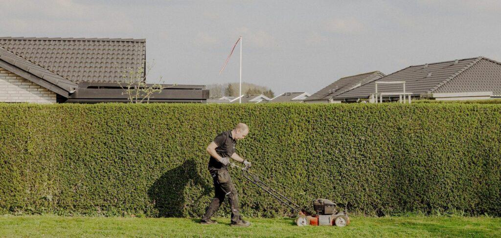 Researchers: Pensioners should leave the detached house to make room for families with children