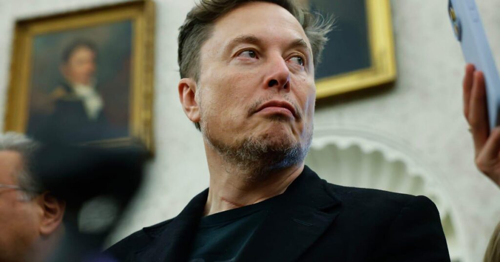 Musk threatens ‘response’ against individuals who imposed €120M X penalty