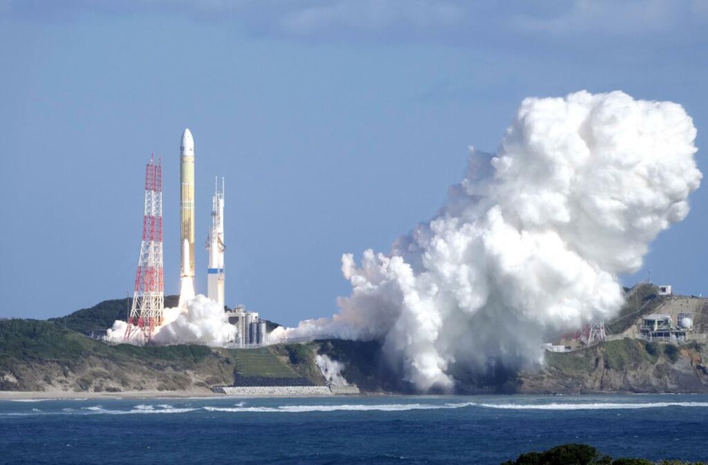 Japanese H3 rocket fails to put geolocation satellite into orbit