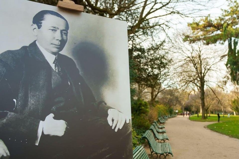 President Dan together with the mayor of Paris inaugurated the Nicolae Titulescu alley in the Monceau park