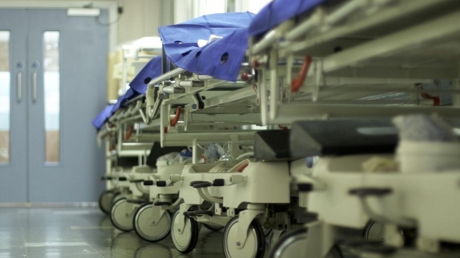 NHS warns of 'worst-case scenario' as 'super flu' surges