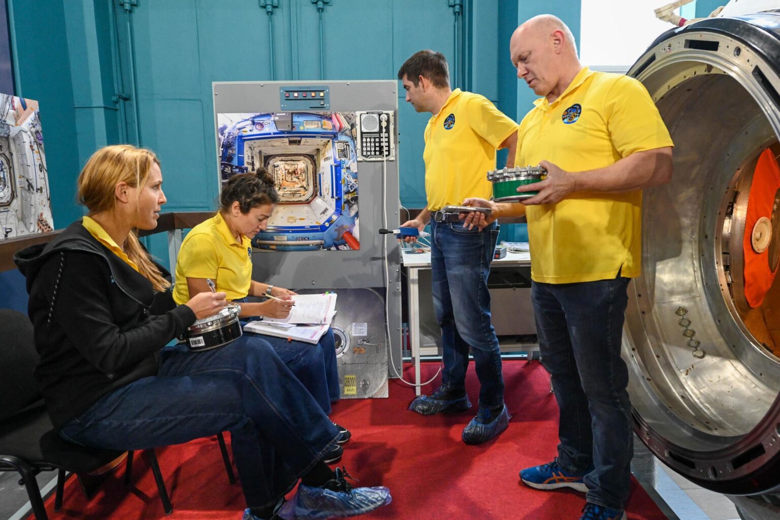 Roscosmos replaces cosmonaut on next Crew Dragon mission to ISS