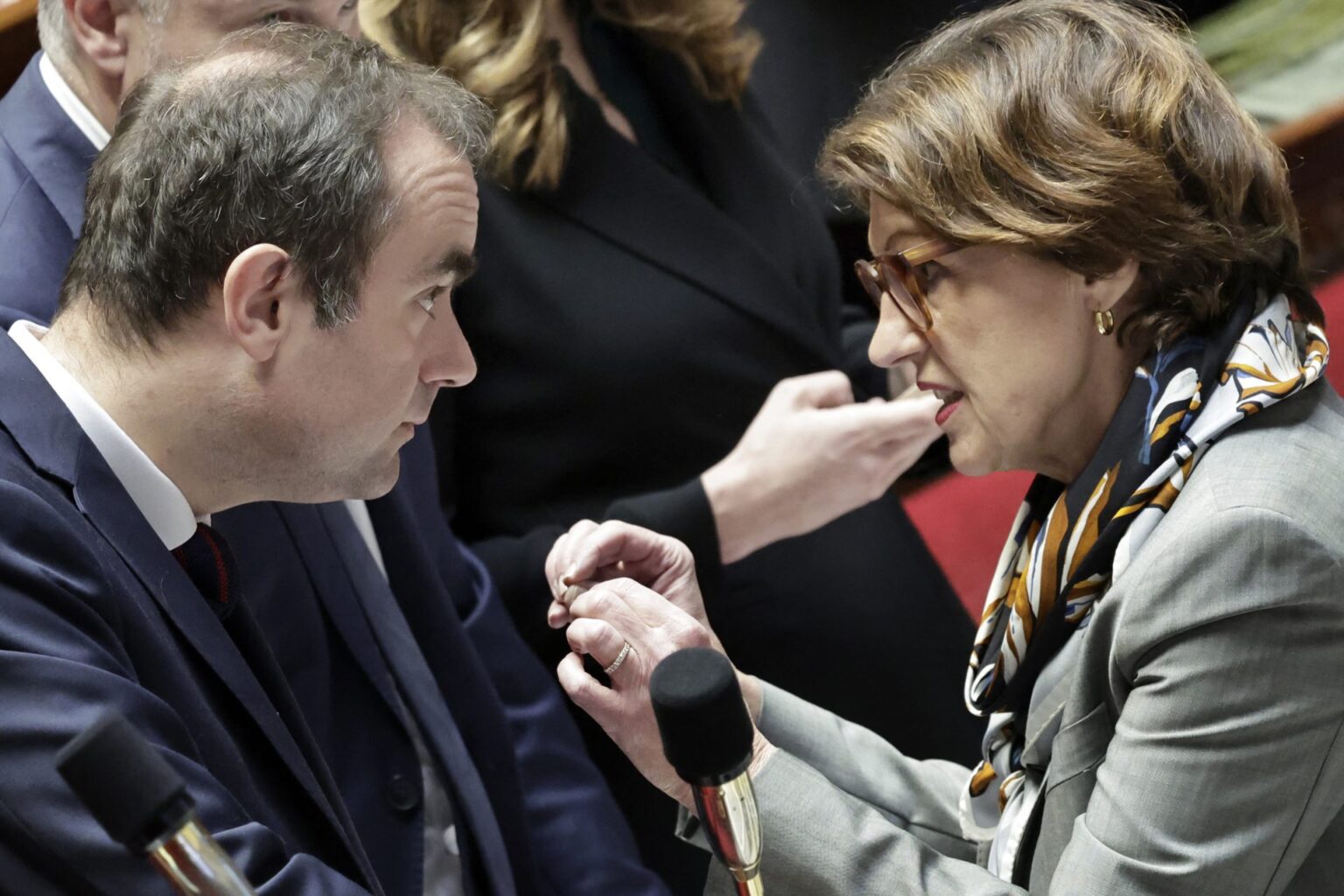 France will suspend imports of South American products containing substances banned in Europe