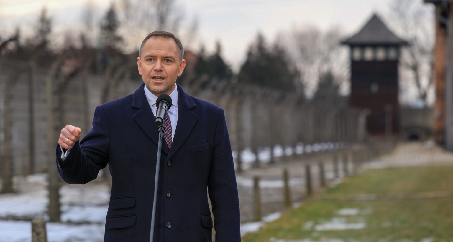 President calls for Germany to pay Poland reparations in Auschwitz speech on Holocaust Remembrance Day