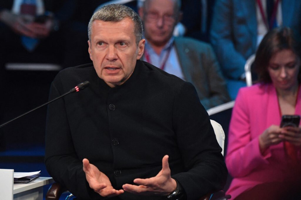 Kremlin Propagandist Threatens ‘Special Military Operation’ Against Armenia