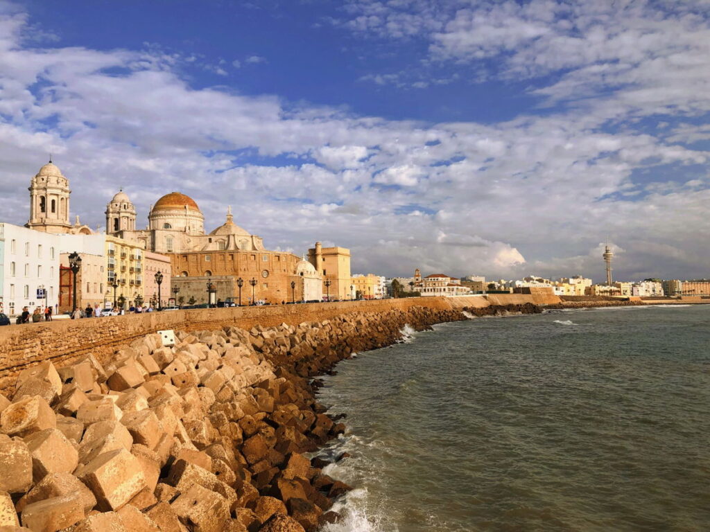 Step inside Spain’s oldest city – Still alive after 3,000 years. « Euro Weekly News