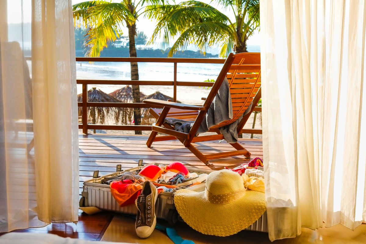 Barrhead Travel predicts a record "Sunshine Saturday" as holiday bookings surge for summer 2026