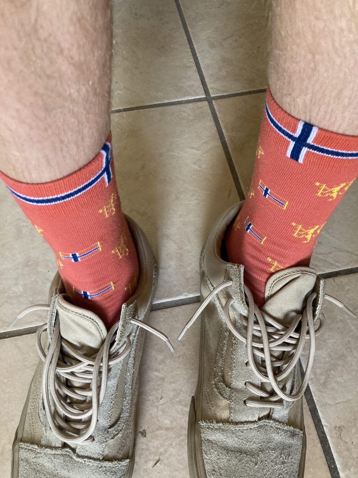 Norwegian Flag socks!!! :0