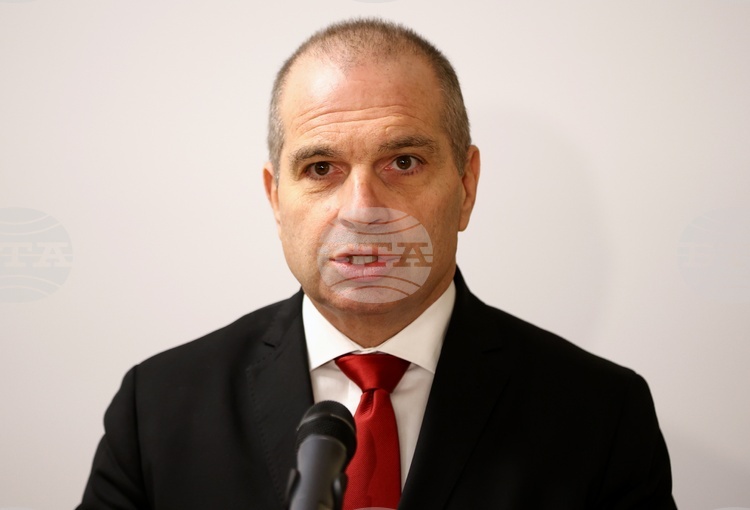 Bulgaria’s Postal Service Smoothly Handles Lev-to-Euro Exchange, Says Outgoing Deputy PM Karadjov