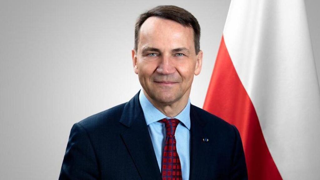 Borders should not be decided by tanks or terrorists: Poland Deputy PM Sikorski