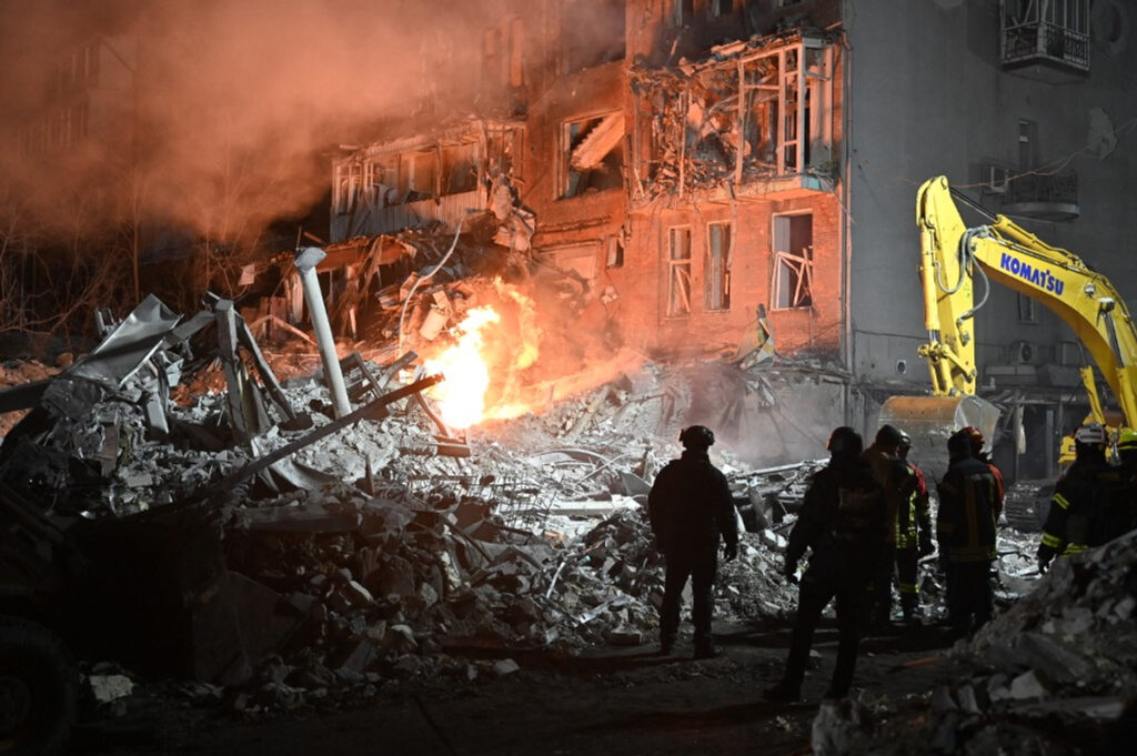 Ukraine Says 19 Injured in Russian Strike on Kharkiv Housing Area