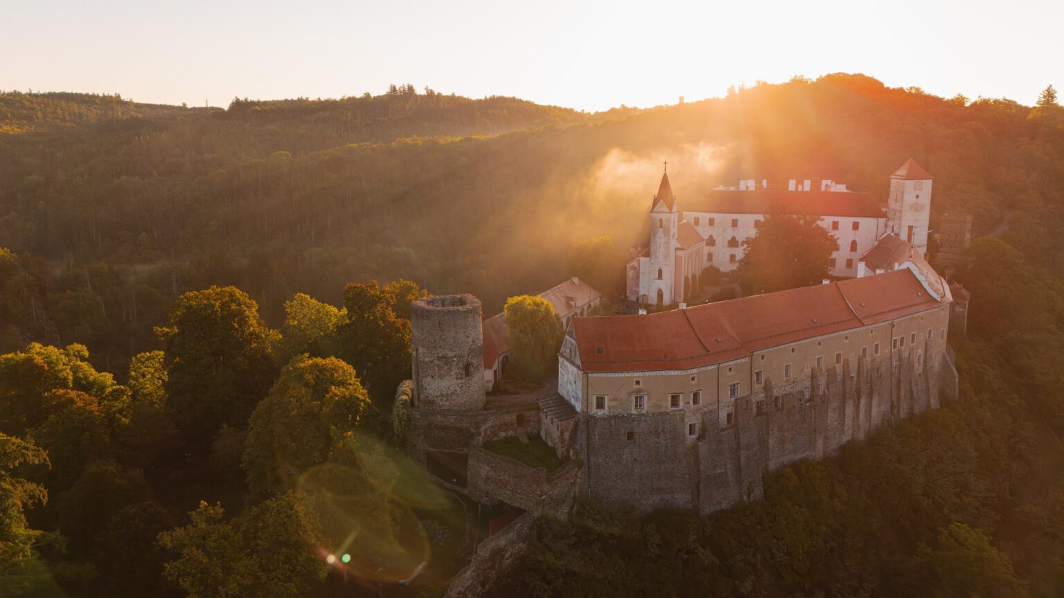 Bítov Castle from a drone 🏰