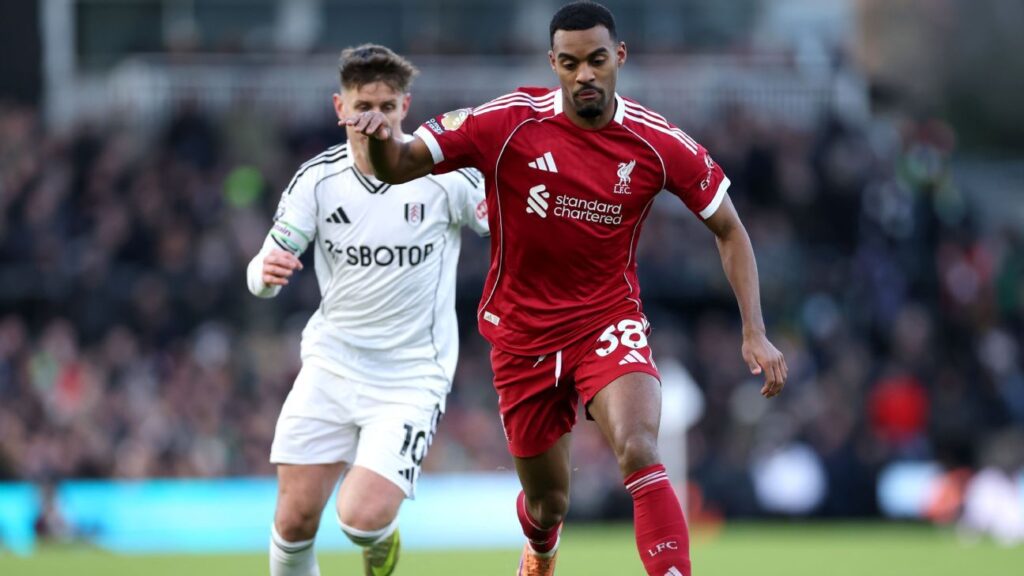 Premier League live updates: Liverpool face Fulham