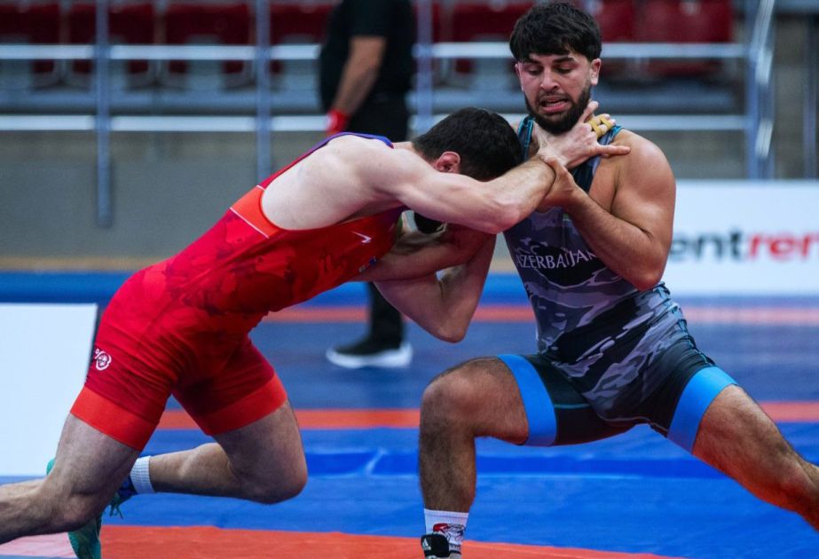 Azerbaijan Wrestling Championship kicks off with intense action