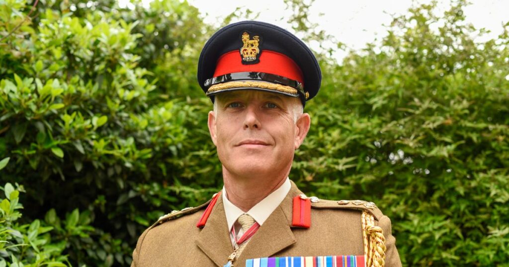 ‘The smell of death hit me, in an instant I was back over that mass grave in Kosovo’ Daily Mirror