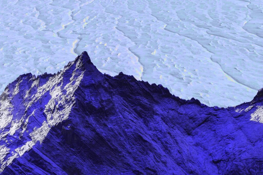 Scientists Uncover Secret Landscape Hiding Miles Below Antarctica’s Ice Scientists Uncover Secret Landscape Hiding Miles Below Antarctica's Ice