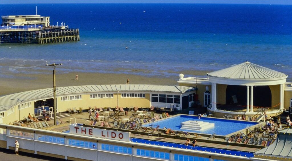 The House Article | Lidos are key to Britain's great outdoor renaissance