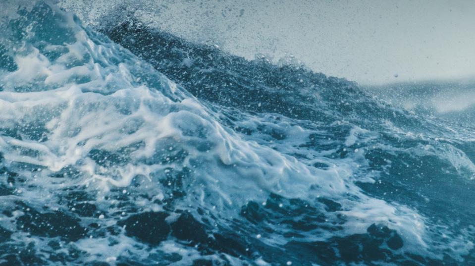 Record 16-metre wave measured between Sicily and Malta during Storm Harry