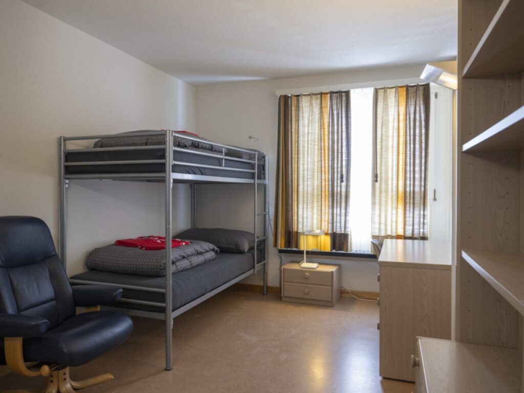 Asylum applications in Switzerland expected to drop in 2026 Asylum applications in Switzerland expected to drop in 2026