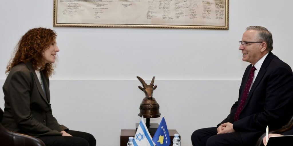 Hamza meets with the Israeli ambassador to Kosovo, they discuss current developments in the country