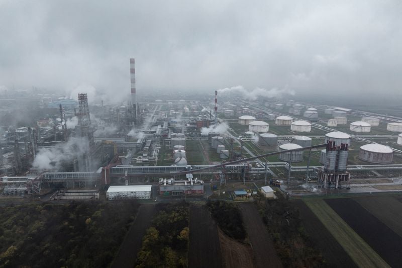 MOL's Major Investment in Serbia's NIS Oil Firm Explained