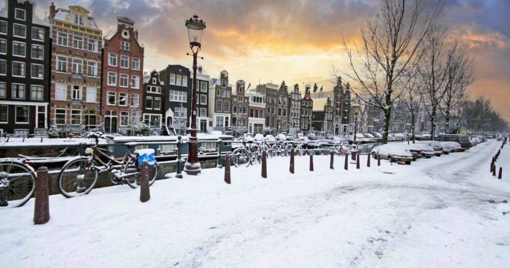 Snowy weekend to kick off 2026 in the Netherlands
