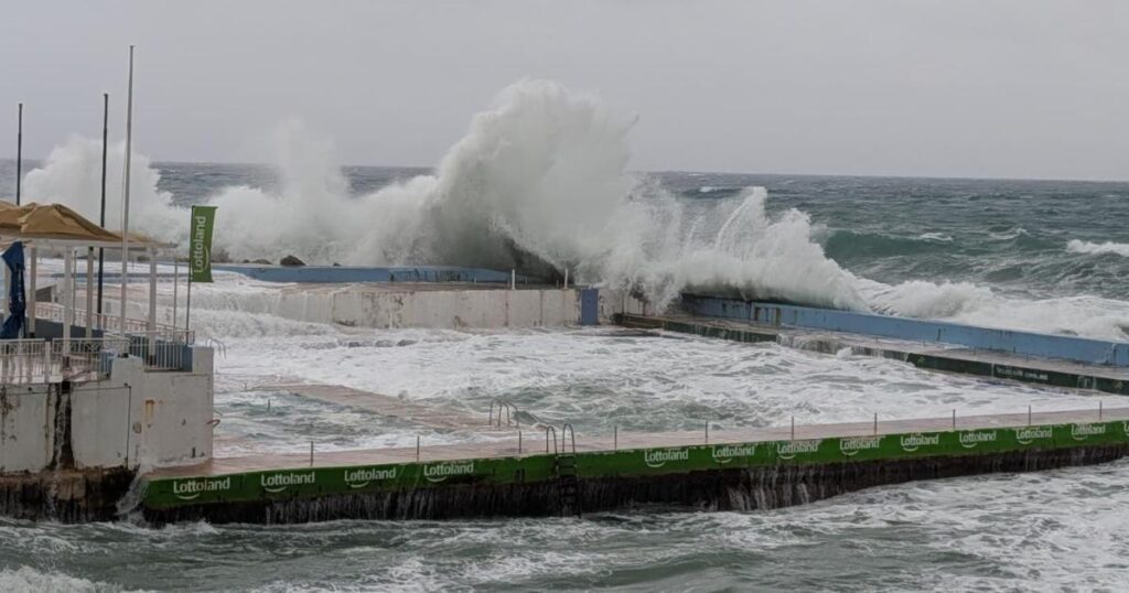 Yellow weather warning as winds expected to reach near gale force on Monday