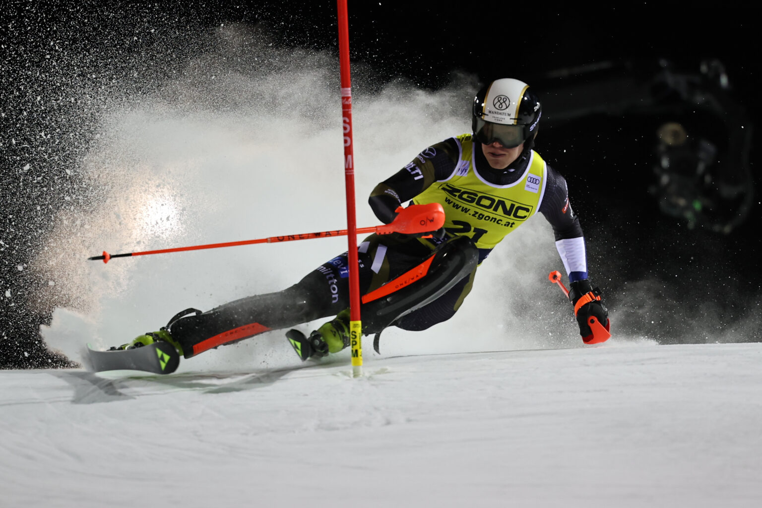 Finnish prodigy Hallberg leads night slalom: Can he end Finland's World Cup drought?