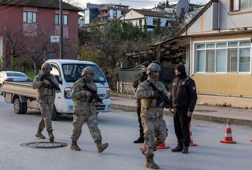 Dozens of suspected Daesh members arrested in new operations in Türkiye