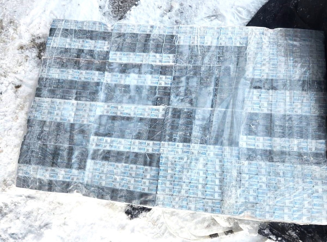 Cigarette “Raft” Floats to Lithuania From Belarus