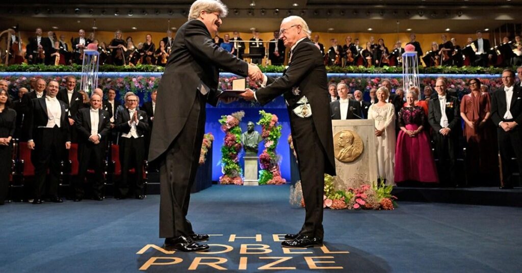 Do Americans Think the Country Is Losing or Gaining Ground in Science? Democrats and Republicans both think it is important that the U.S. is a world leader in science, but most Democrats now think it is losing ground compared with other countries Do Americans Think the Country Is Losing or Gaining Ground in Science? Democrats and Republicans both think it is important that the U.S. is a world leader in science, but most Democrats now think it is losing ground compared with other countries