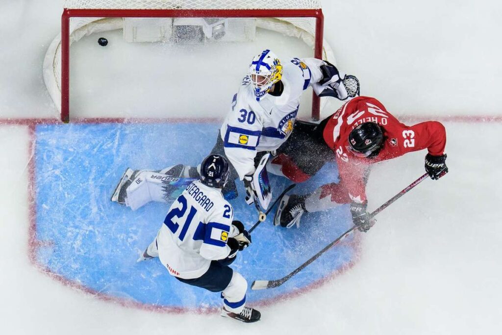 World U20 Hockey: Canada beat Finland 6-3 in the bronze medal match at the World Junior Championship