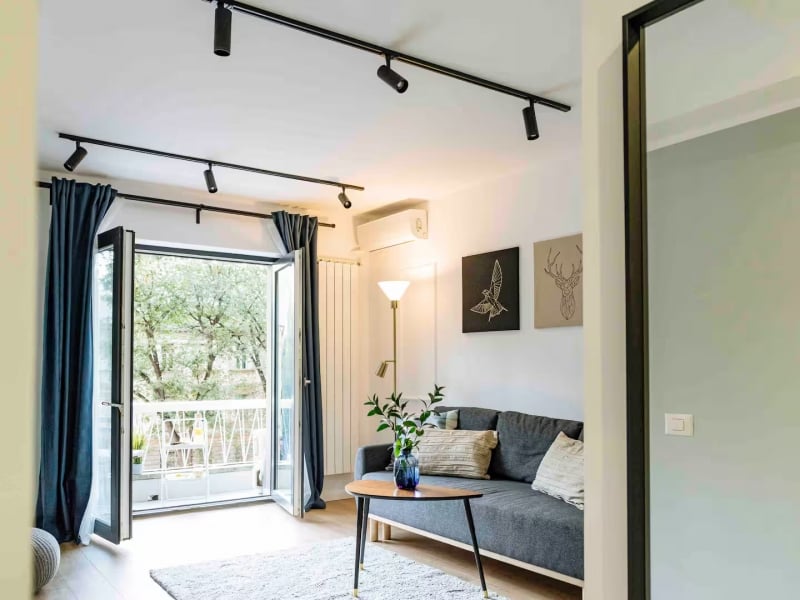 Airbnb Bucharest Old Town 