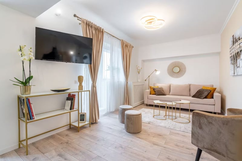 Airbnb Bucharest Old Town 