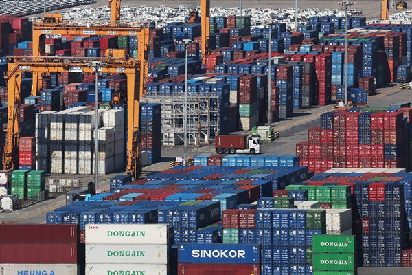 S. Korea Posts Largest-Ever Current Account Surplus for November