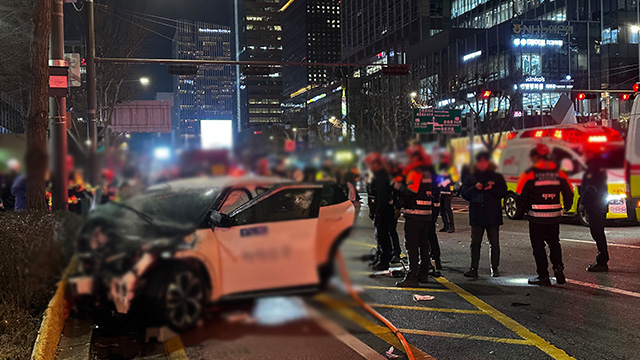 Taxi Driver in 70s Arrested after Fatal Sudden Acceleration Crash in Downtown Seoul